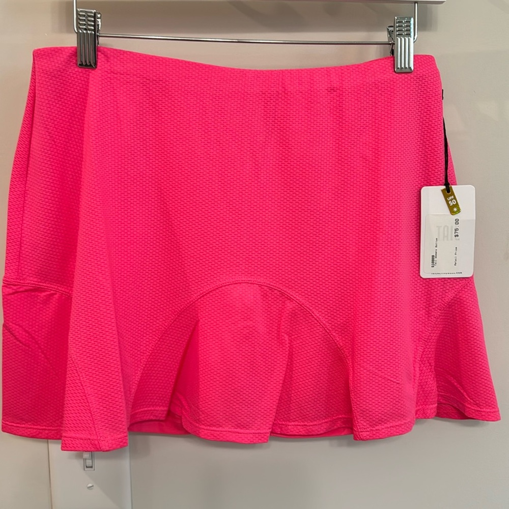Tail tennis/pickleball skort M new